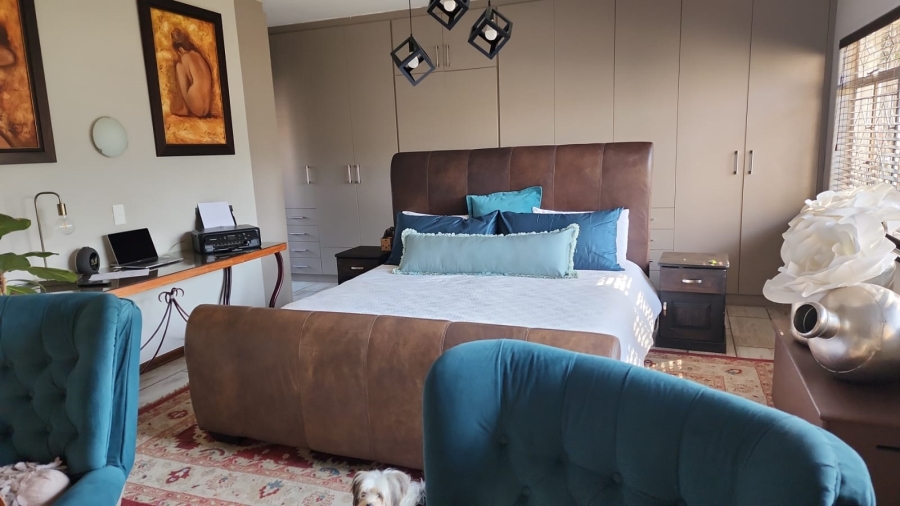 4 Bedroom Property for Sale in Christiana North West